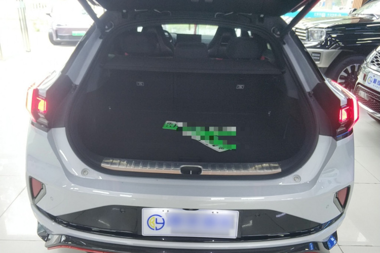 Zeekr 001 FR 2023 صورة سيارة #19