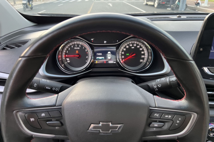 Chevrolet Orlando 2021 car image #19