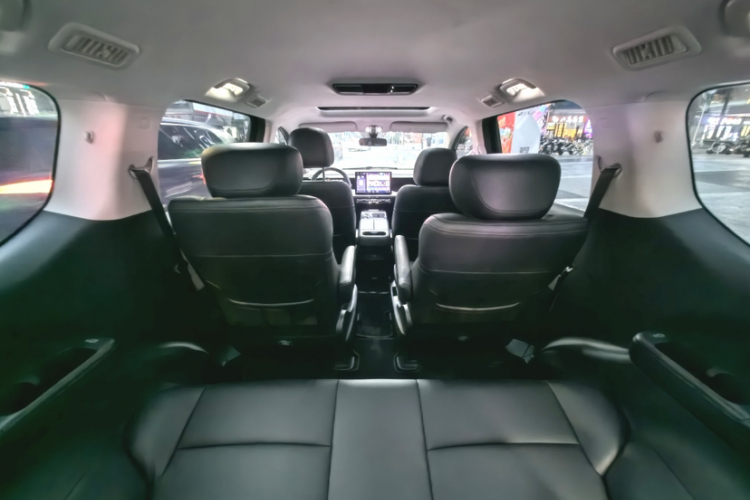 GAC Trumpchi E8 New Energy 2024 #19 GAC Trumpchi E8 New Energy 2024 car image #19