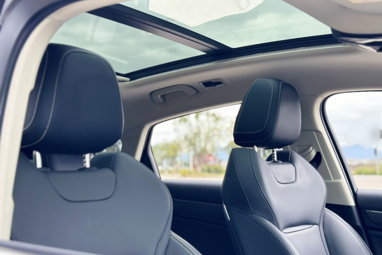 GEELY Tugella 2020 car image #19