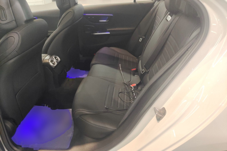 Mercedes-Benz C Class New Energy 2023 صورة سيارة #19