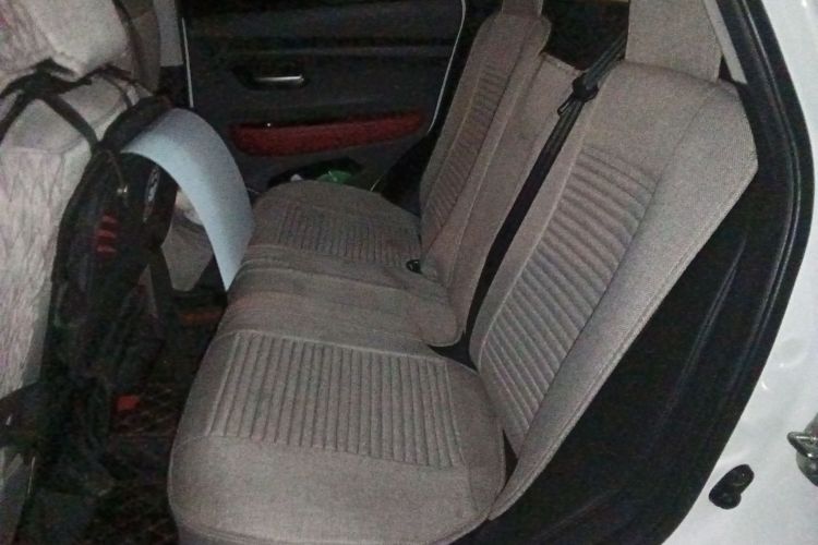 Haval H2s 2018 #19 Haval H2s 2018 car image #19