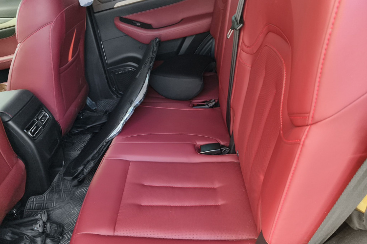 Jetour X70 2024 car image #19