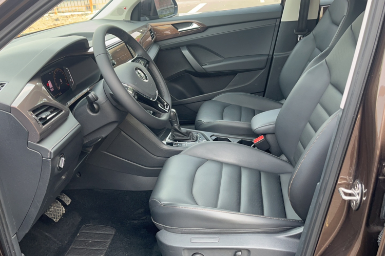 Volkswagen Tharu 2019 image de voiture #19