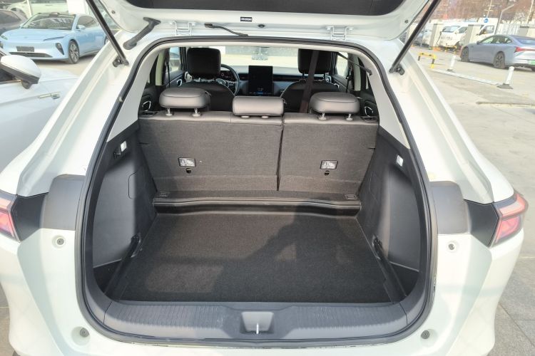 Honda e:NS1 2023 #19 Honda e:NS1 2023 car image #19