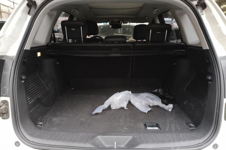 Haval H8 2017 #19 Haval H8 2017 car image #19