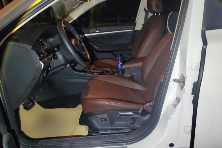 Volkswagen Lavida Pure Electric 2021 #19 Volkswagen Lavida Pure Electric 2021 car image #19