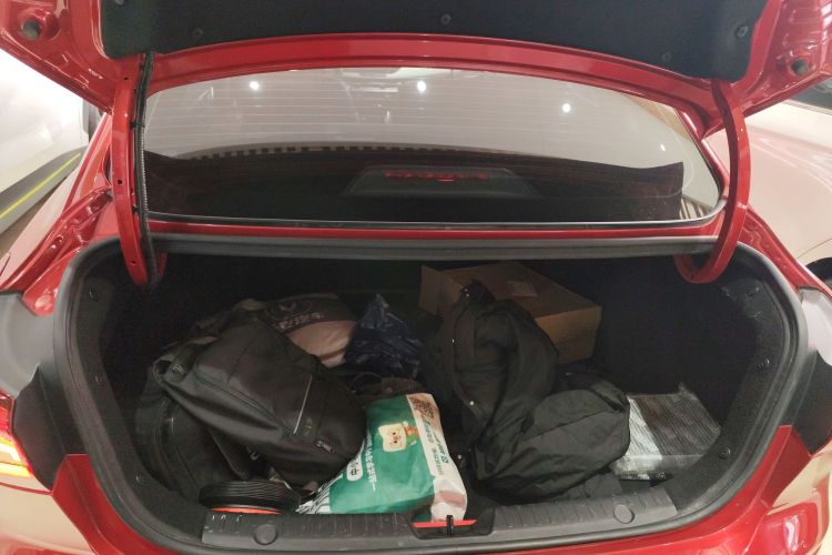 Changan Eado EV 2018 car image #19