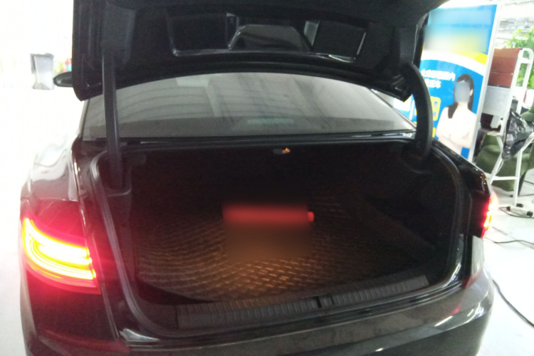 Volkswagen Passat New Energy 2023 immagine di auto #19