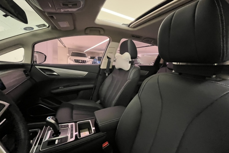 比亚迪 宋MAX新能源 2019 汽车图片 #19