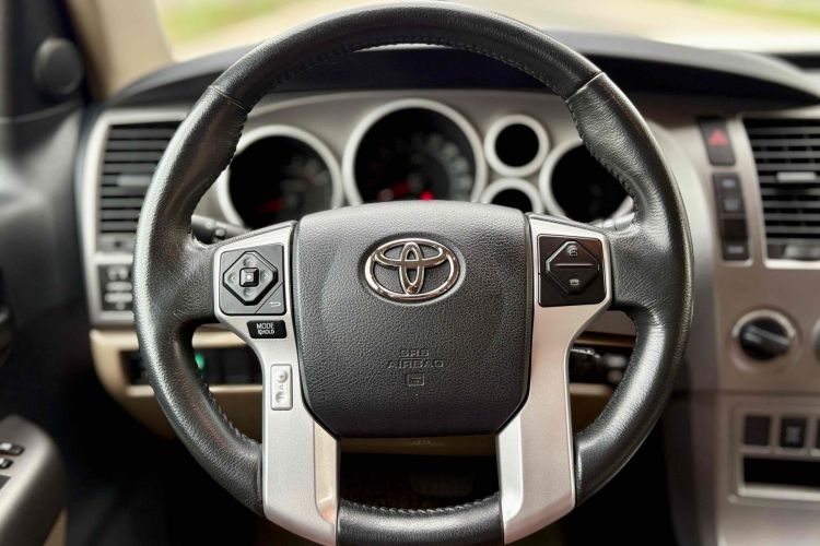 Toyota Sequoia 2016 #19 Toyota Sequoia 2016 imagen de coche #19