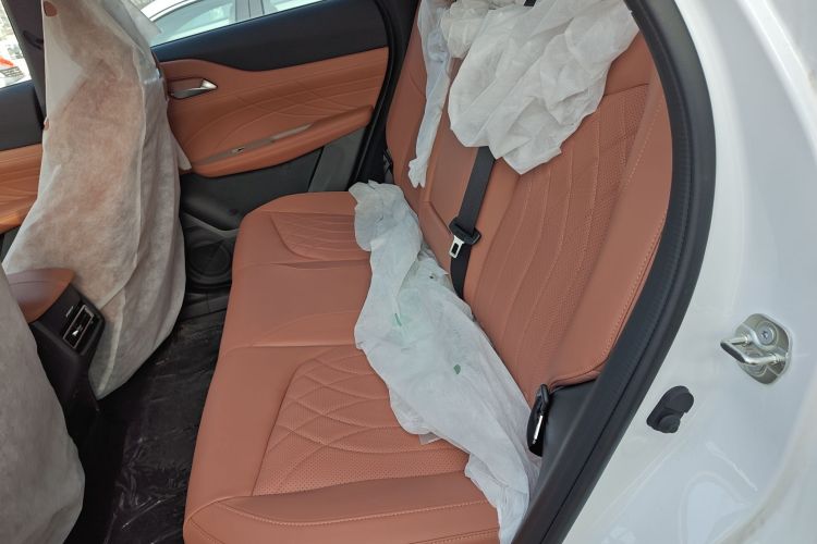 Changan UNI-Z 2025 car image #19