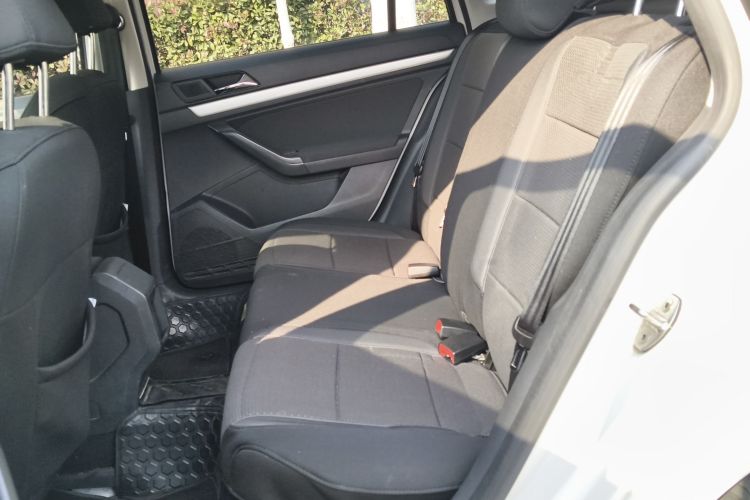 Volkswagen Gran Lavida 2017 car image #19