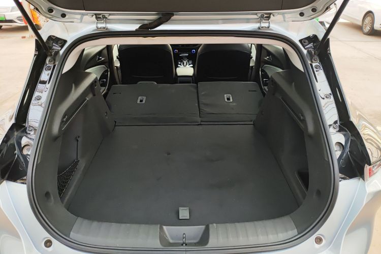 Volkswagen Bora Classic 2022 immagine di auto #19