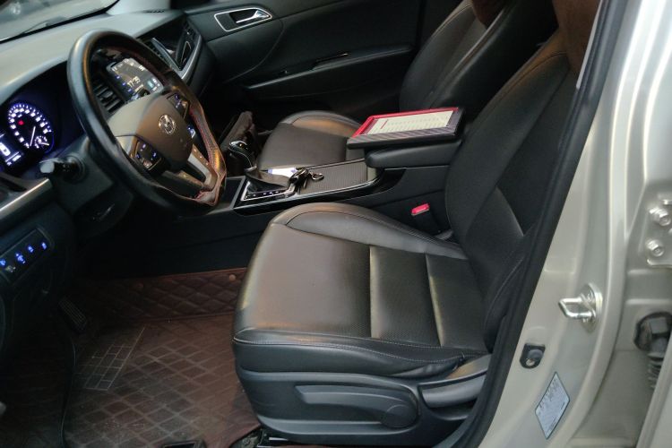 Hyundai Mistra 2017 car image #19