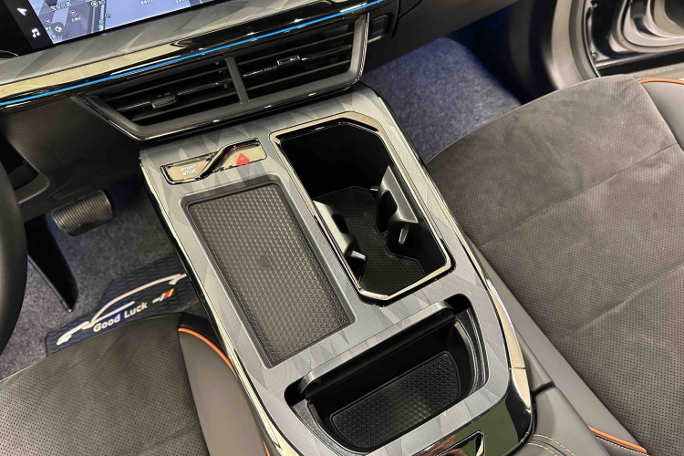 Haval XY 2023 #19 Haval XY 2023 car image #19