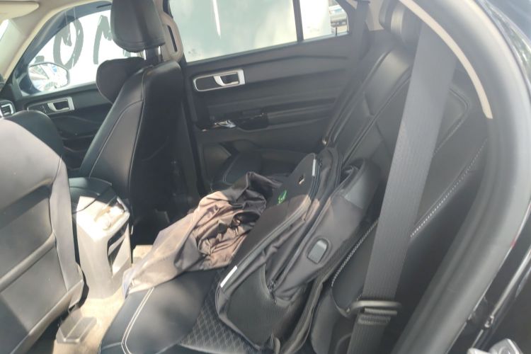 Ford Explorer 2024 #19 Ford Explorer 2024 car image #19