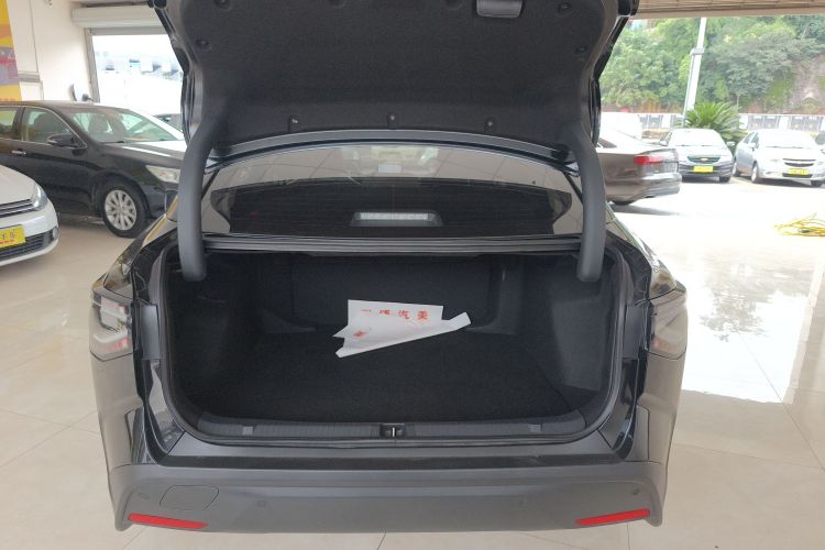 Toyota bZ3 2024 immagine di auto #19