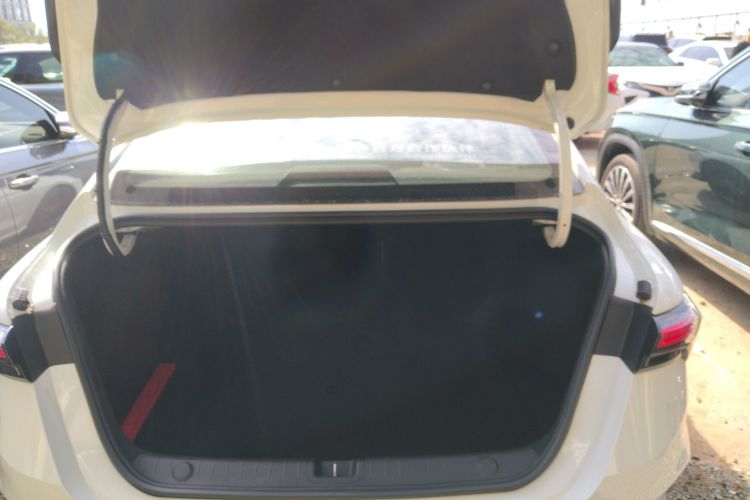 GEELY Binray 2024 car image #19