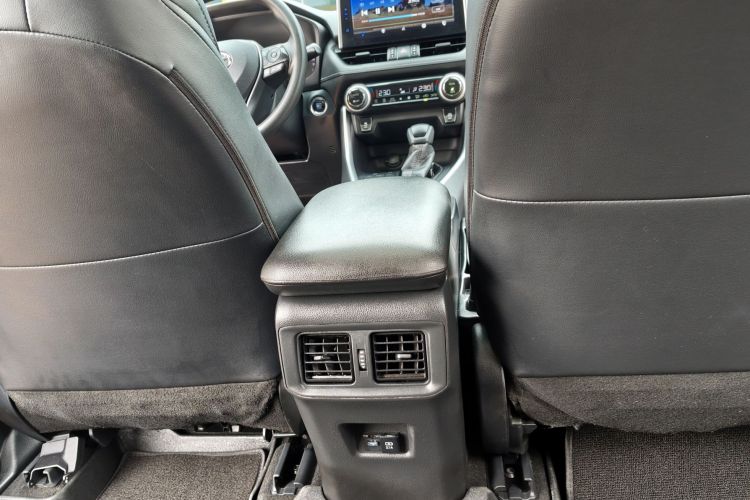 Kia Wildlander 2020 car image #19
