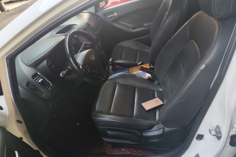 Kia K3 2015 #19 Kia K3 2015 car image #19