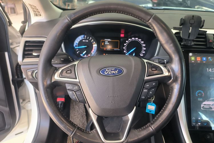 福特 蒙迪欧 2015 汽车图片 #19