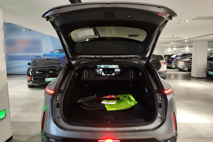 Avatr 07 2024 car image #19