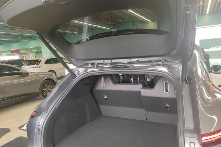 Avatr 07 2024 #19 Avatr 07 2024 car image #19