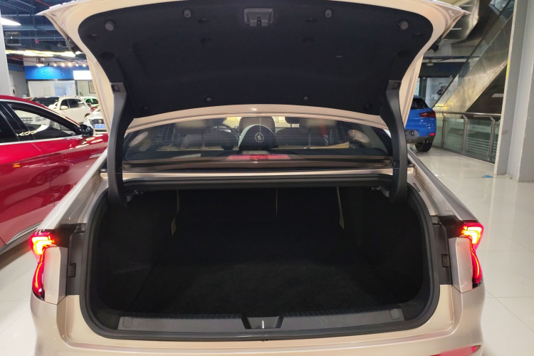 五菱汽车 星光730 2024 #19 五菱汽车 星光730 2024 汽车图片 #19