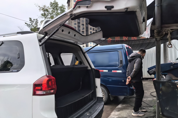 SWM斯威汽车 SWM斯威X3 2022 #19 SWM斯威汽车 SWM斯威X3 2022 汽车图片 #19