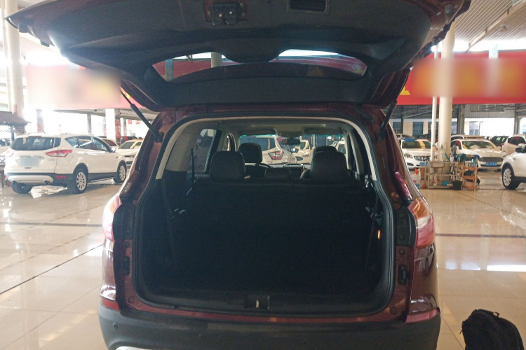 SWM X7 2016 imagen de coche #19