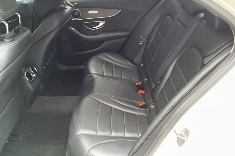 Mercedes-Benz C Class 2015 image de voiture #19