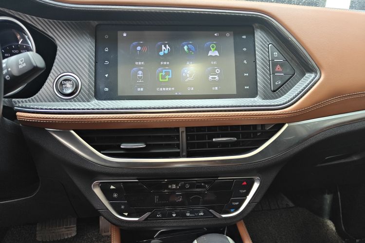 Zotye T300 2017 изображение автомобиля #19