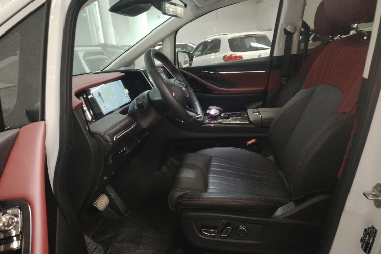 GAC Trumpchi E9 2024 car image #19