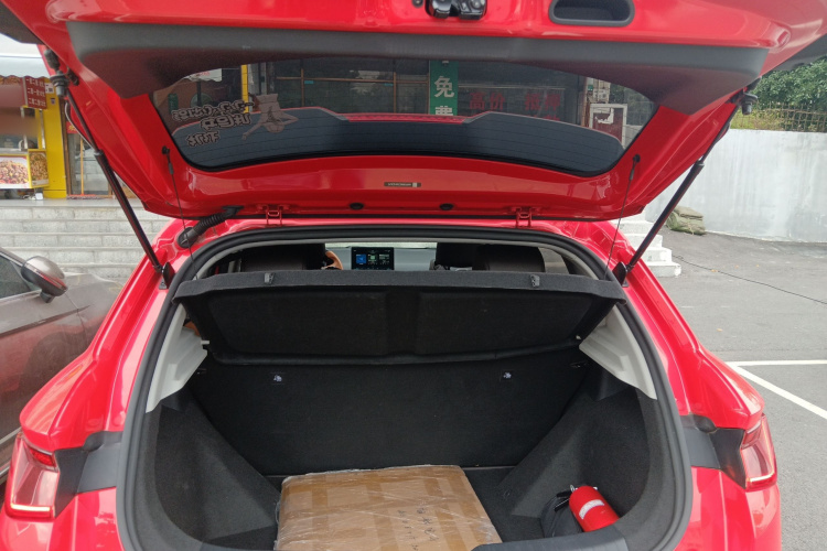 BYD e2 2021 #19 BYD e2 2021 صورة سيارة #19