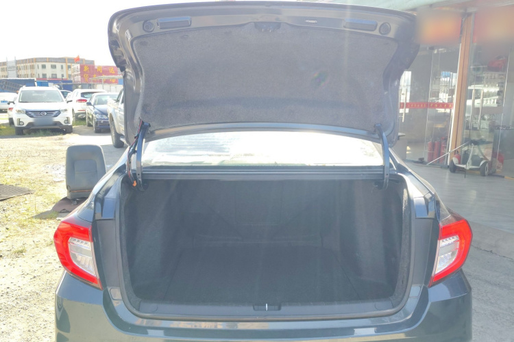 Honda Envix 2019 صورة سيارة #19