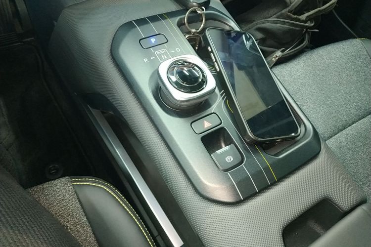 Toyota bZ5 2025 car image #19