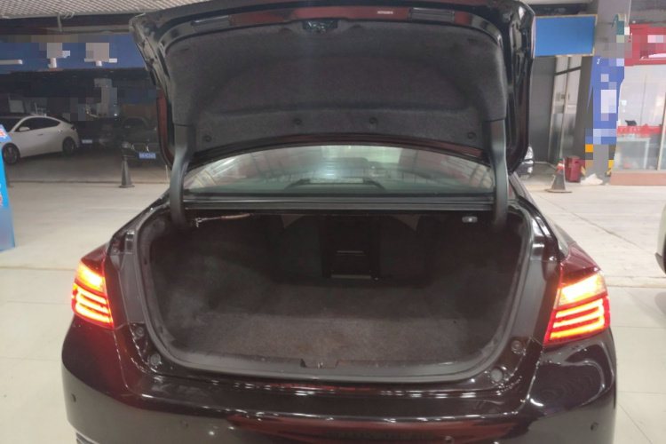 Honda Accord 2018 image de voiture #19