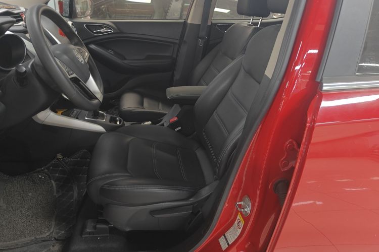 BYD Yuan New Energy 2018 car image #19