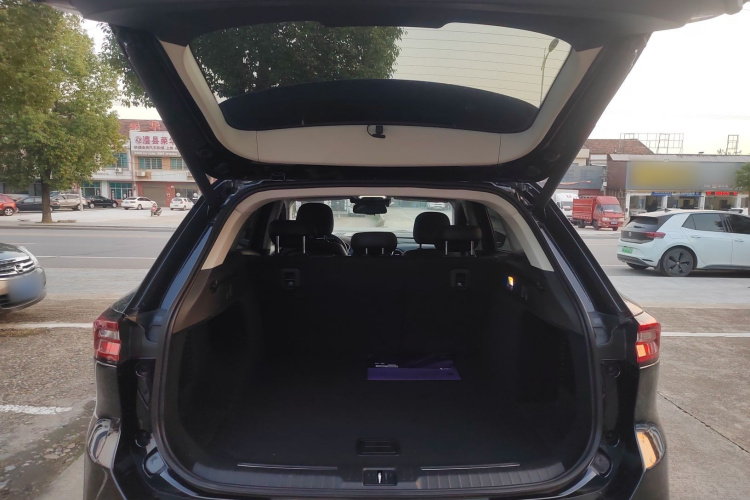 Exceed Lingyun 2019 car image #19