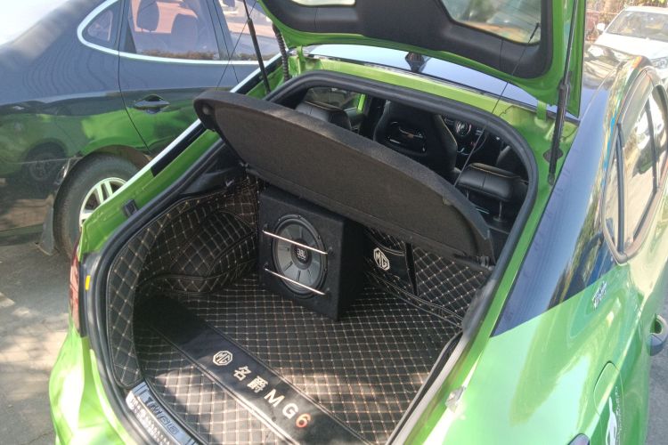 MG 6 New Energy 2020 car image #19