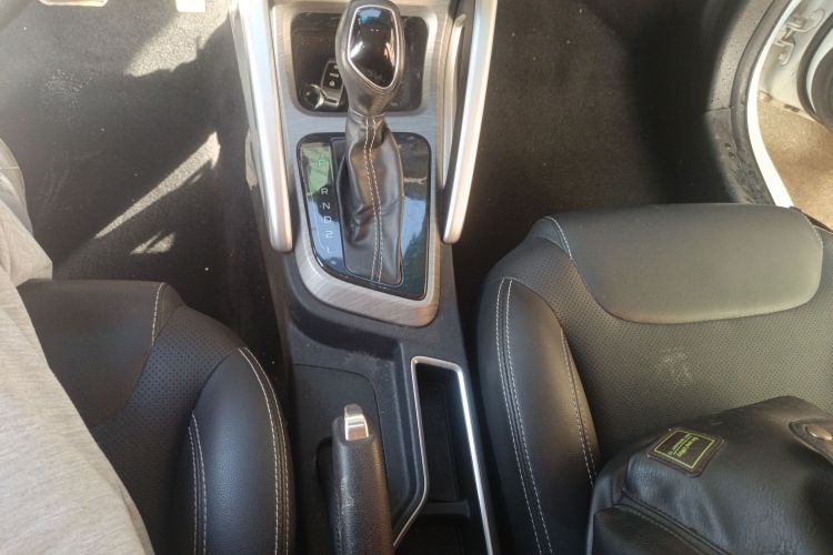 Vision X3 2018 image de voiture #19