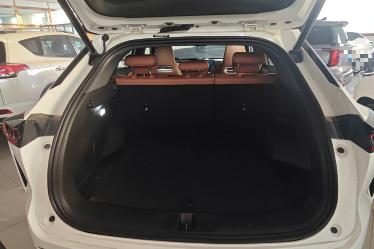 Changan UNI-Z PHEV 2025 #19 Changan UNI-Z PHEV 2025 immagine di auto #19