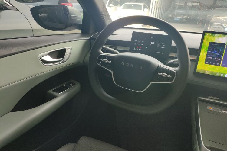 Roewe D6 2025 car image #19