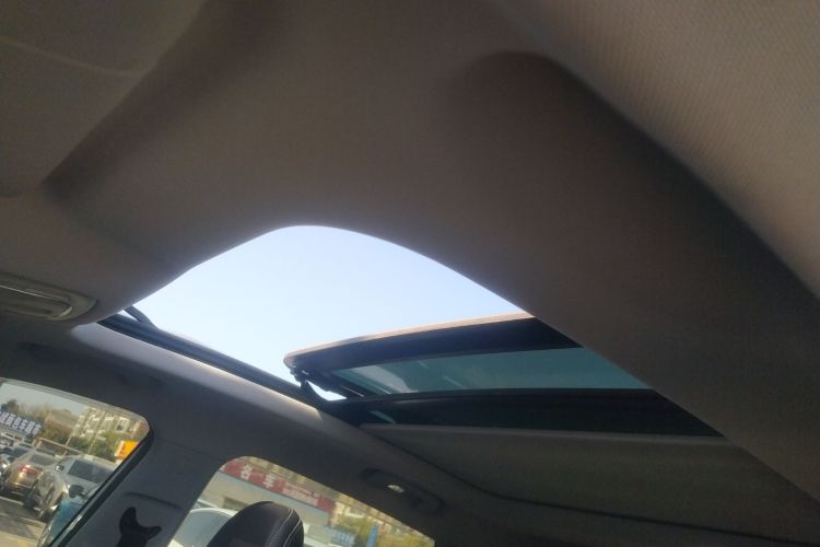 MG ONE 2022 car image #19