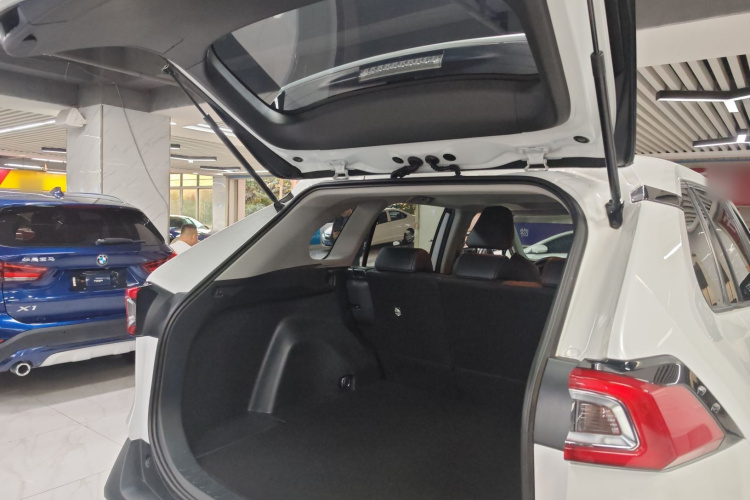 Kia Wildlander 2021 car image #19