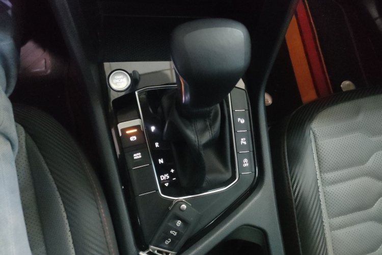 Volkswagen Tiguan X 2022 #19 Volkswagen Tiguan X 2022 car image #19