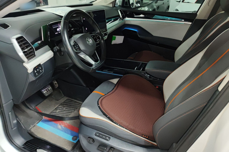 Volkswagen ID.6 Crozz 2022 immagine di auto #19