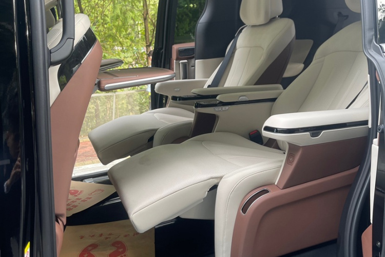 BYD Xia 2024 immagine di auto #19