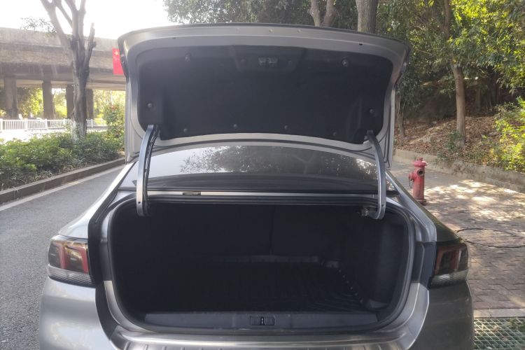 标致 标致308 2019 汽车图片 #19